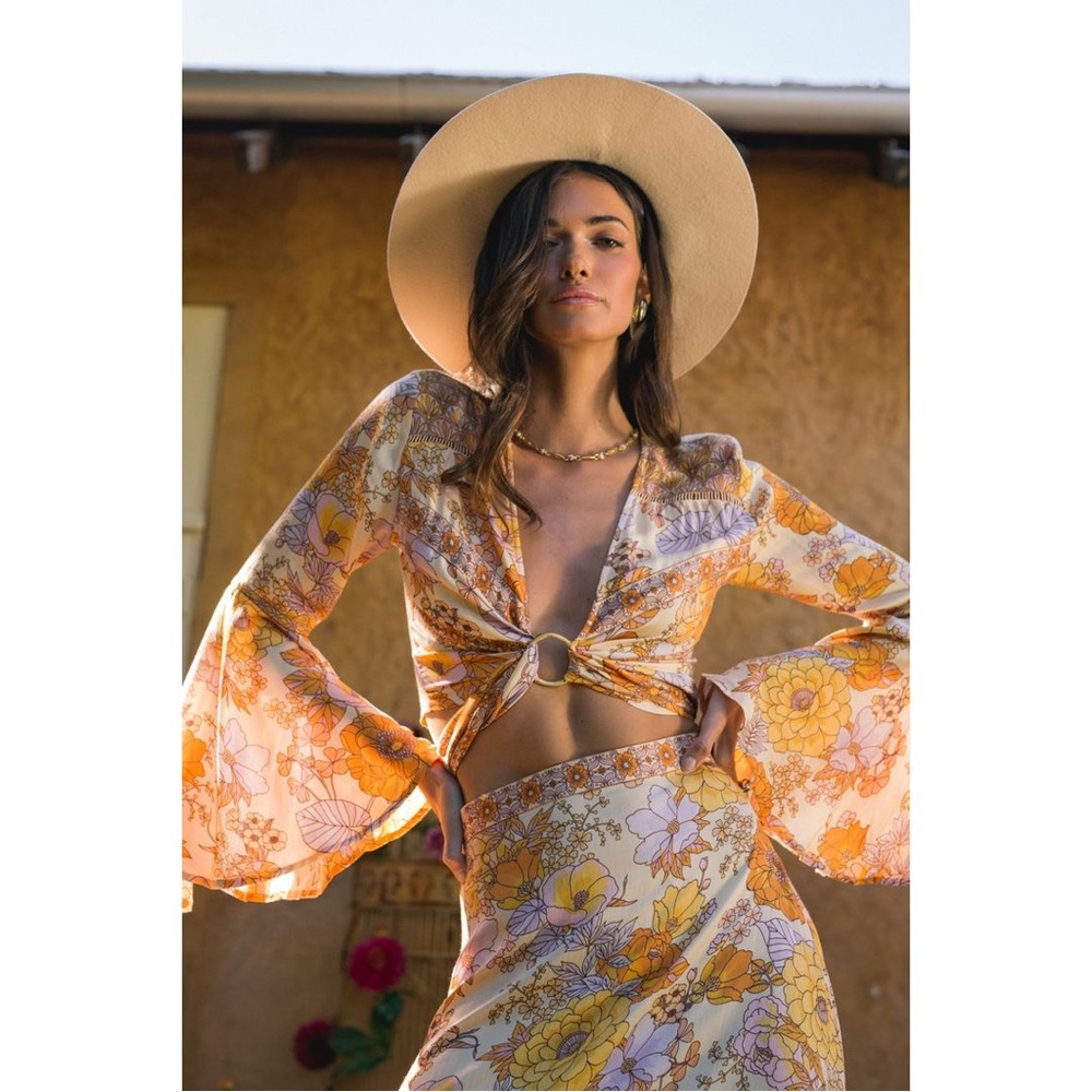Nine lives bazaar sugar crop top